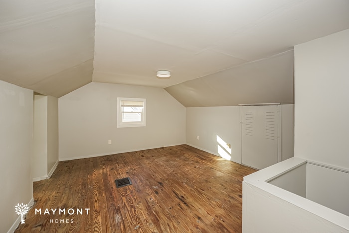 Building Photo - 16315 Westview Ave