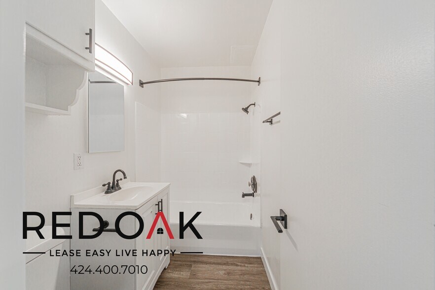 Building Photo - 259 N Euclid Ave