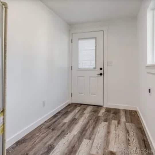 Building Photo - 6514 E Pine Pl