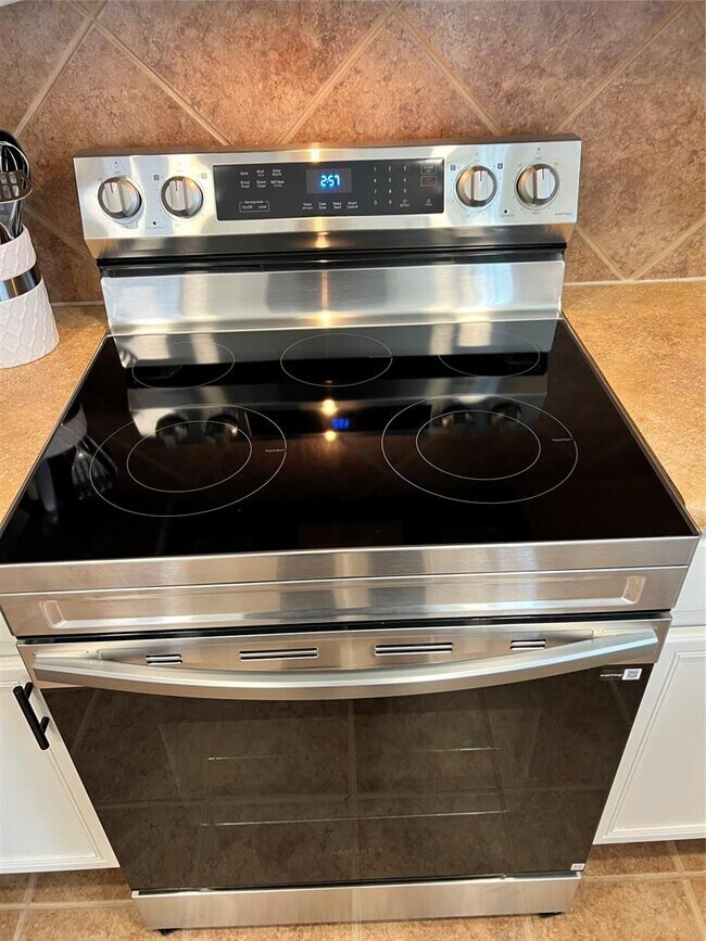 Building Photo - 8613 Wiley Way