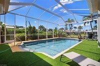 Building Photo - 5024 SW 8th Pl