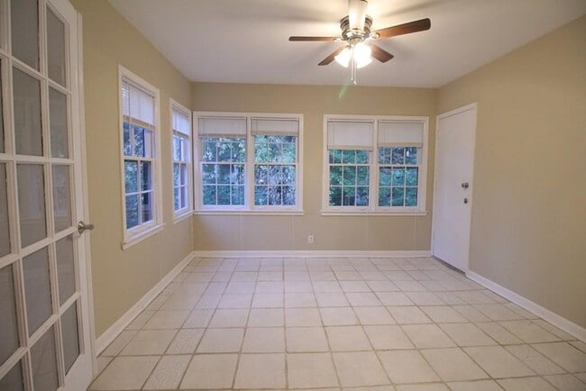 Building Photo - 59 Monet Ct NW