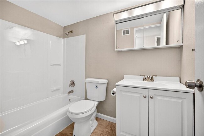 Building Photo - Morganford Motherrrr