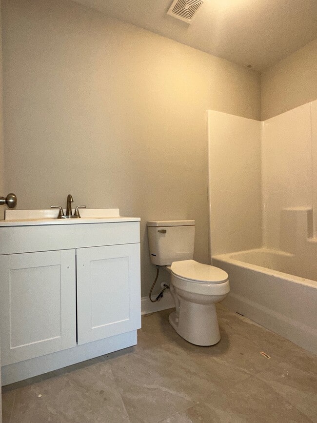 Building Photo - 2837-A Jubilee Dr