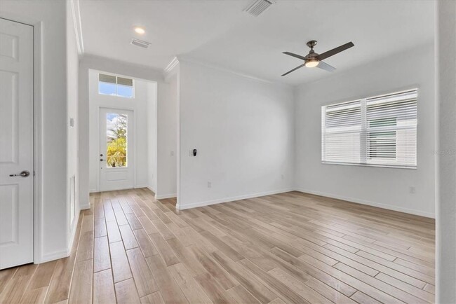 Building Photo - 25246 Keygrass Ct