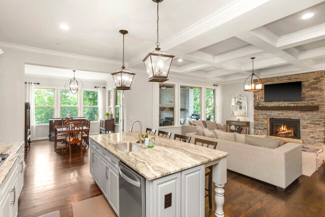 Building Photo - 2024 Albatross Way