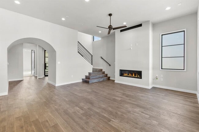 Building Photo - 6802 Adeline Wy