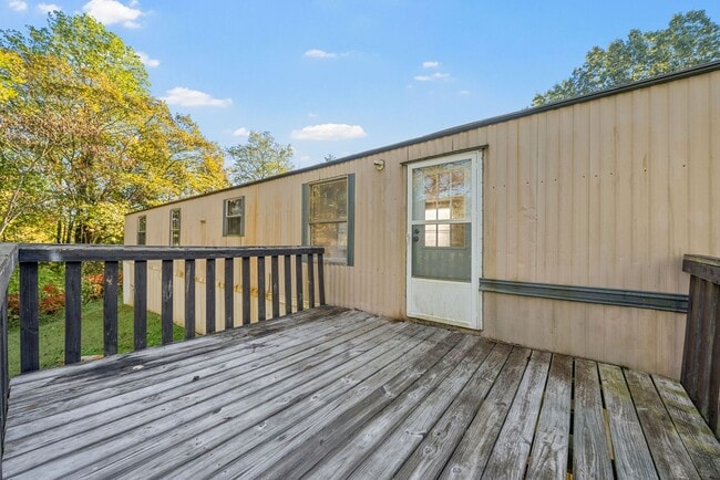 Building Photo - 1845 Evans Rd