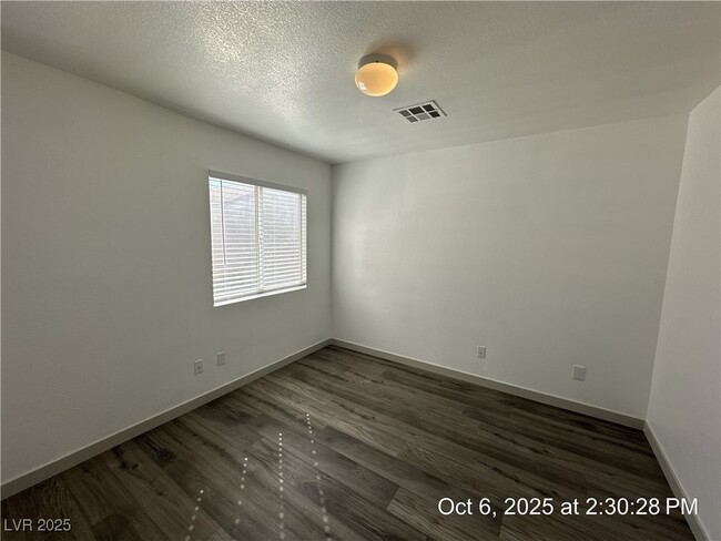Building Photo - 5409 Mocine Elm Ct