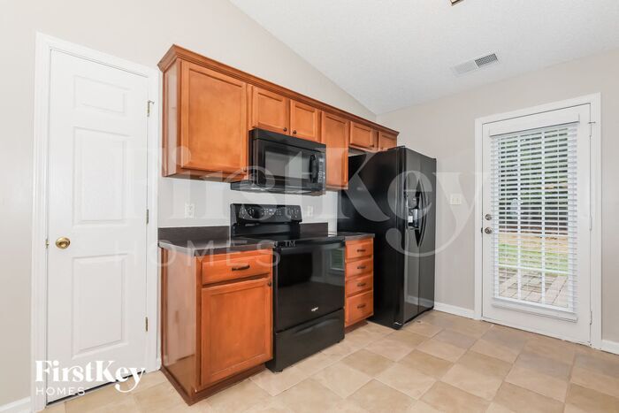 Building Photo - 1007 Washburn Ct