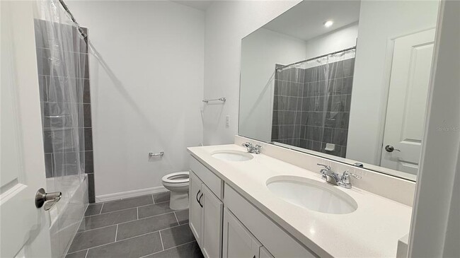 Building Photo - 1315 Normandy Dr