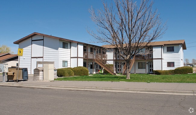 Primary Photo - Sawtooth Villa