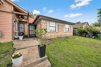 Building Photo - 2509 Sunflower Dr