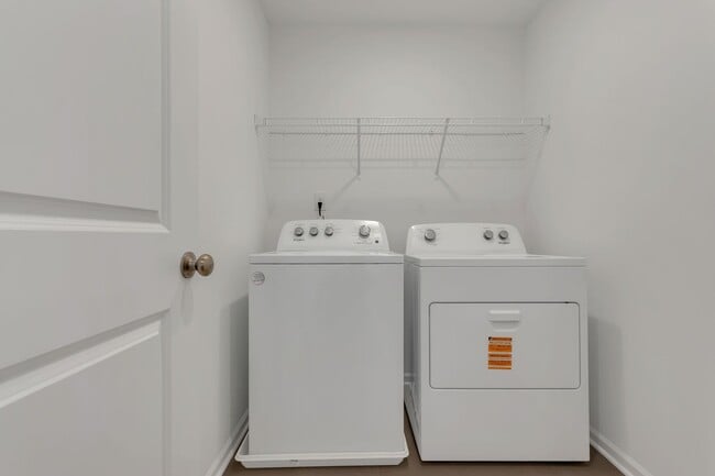 Building Photo - Barton Hills Community,  just built 4 BR 3 BA SFR