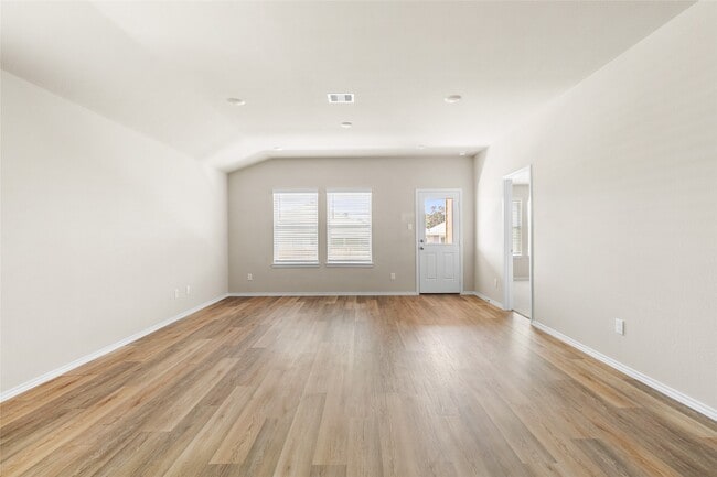 Building Photo - 206 Rockbridge Dr