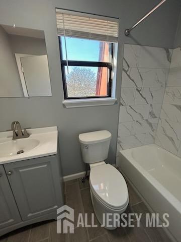 Building Photo - 212 N Oaks Blvd