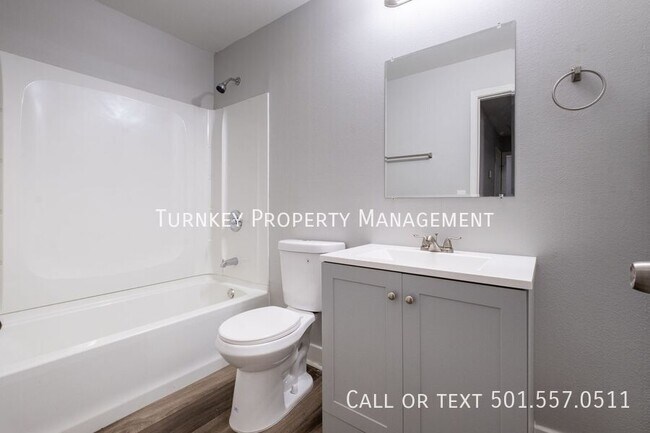 Building Photo - 1624 Brown St