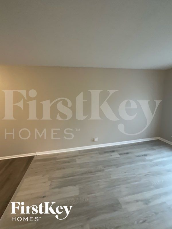 Building Photo - 17213 Springtide Ln