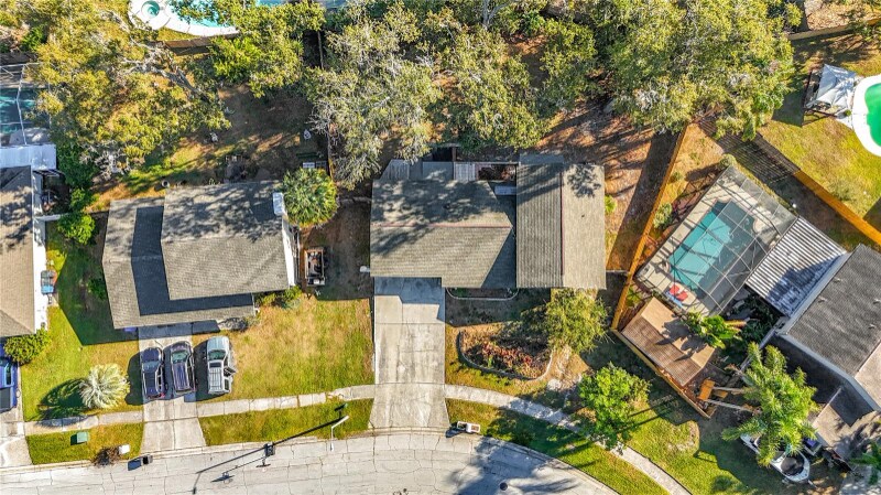 Building Photo - 632 Ephrata Dr