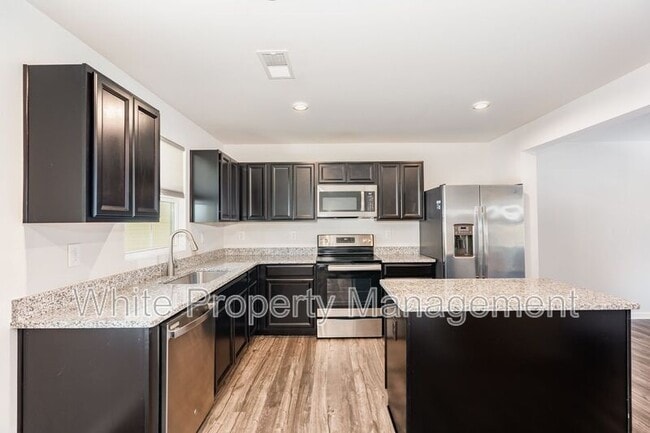 Building Photo - 929 Taybyn Rd