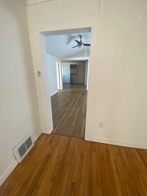 Building Photo - Spacious 2BR in Auburn with Off-Street Parking | $1,850 | April 1