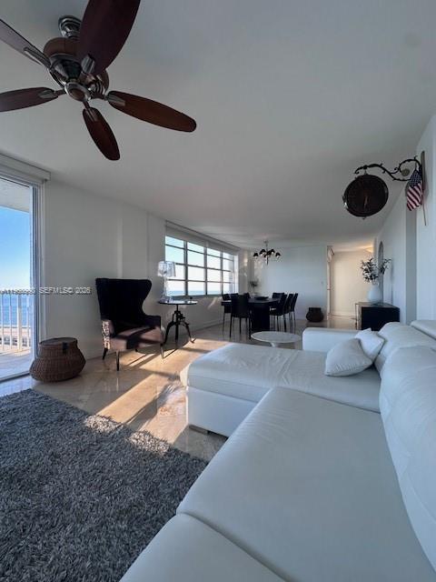 Building Photo - 150 SE 25th Rd