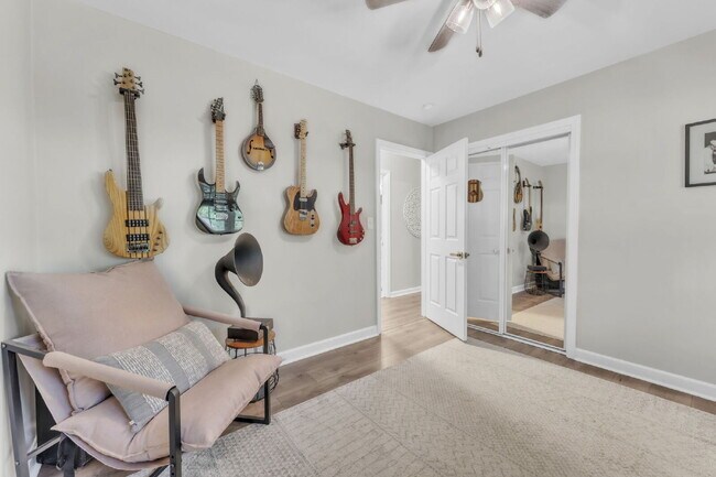 Building Photo - Renovated 3 Bed / 1.5 Bath Home with Open Floor Plan & Two Spacious Living Areas $1,975/mo rent