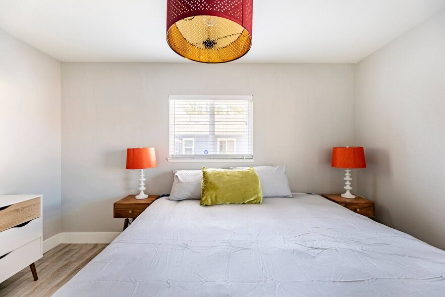 Building Photo - 5205 Priscilla Ln