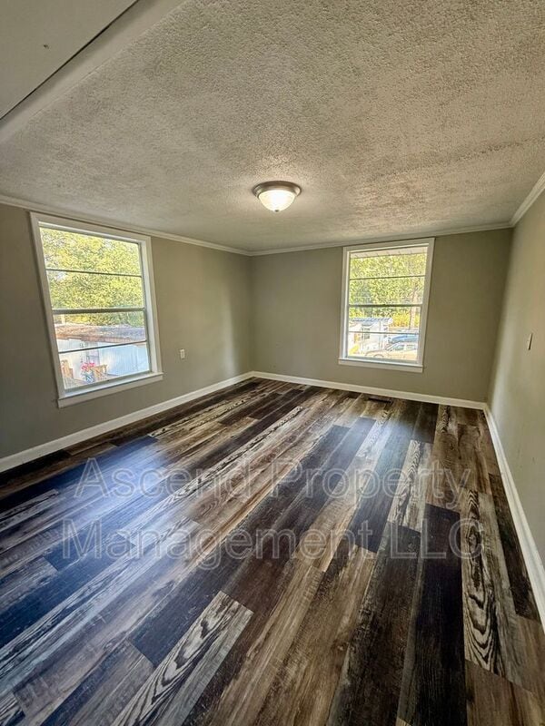 Building Photo - 4749 Rexway Cir