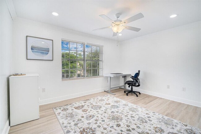 Building Photo - 5197 SW 183rd Ave