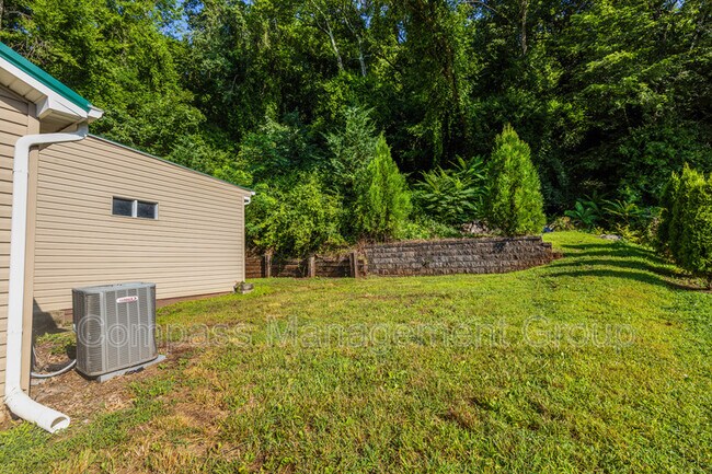 Building Photo - 4516 Sevierville Pike