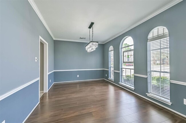 Building Photo - 9910 Brook Meadow Ln