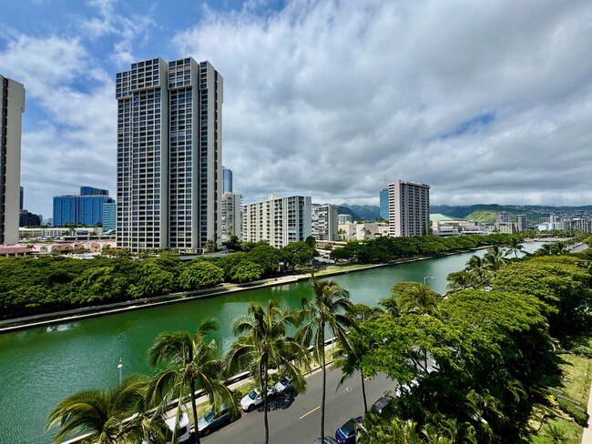 Building Photo - 1676 Ala Moana Blvd
