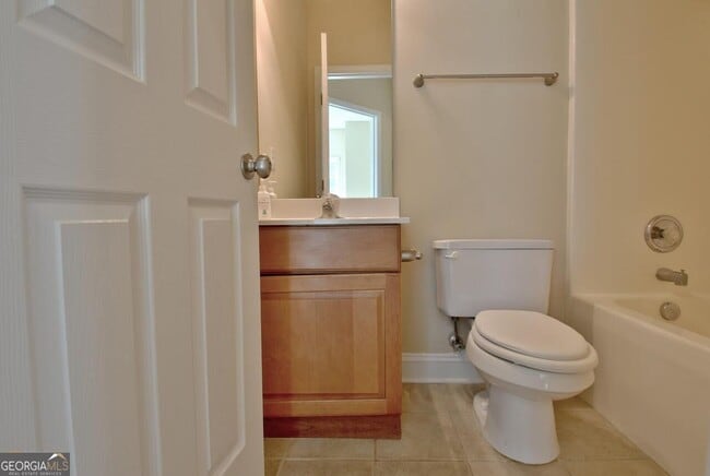 Building Photo - 170 Diana Dr