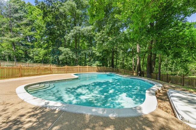 Building Photo - 37744 Hughesville Rd