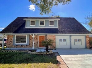 Building Photo - 11606 Sagehurst Ln