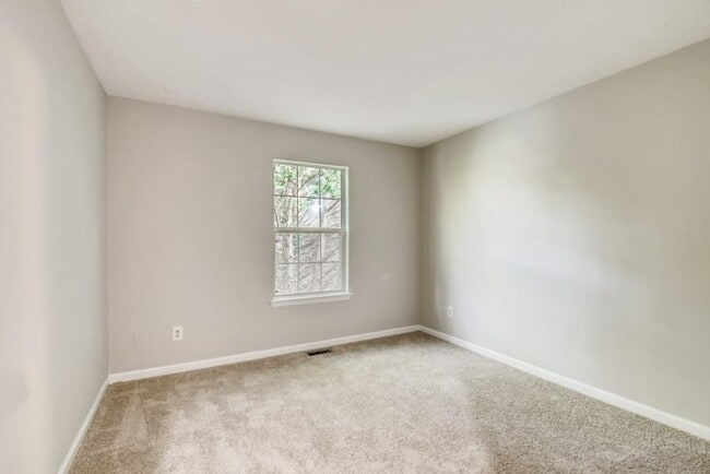 Building Photo - 1500 Shiloh Pl