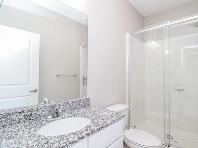 Building Photo - 511 Olive Branch Way