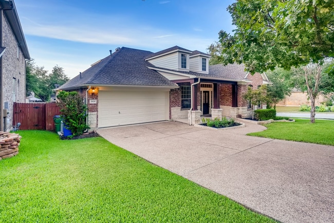 Building Photo - 2606 Mingus Dr