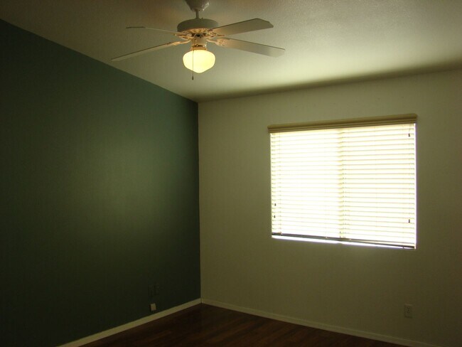 Building Photo - PENDING APPROVED APPLICATION!!!-No longer ...