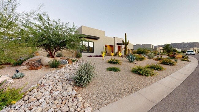 Building Photo - 13179 E Juan Tabo Rd