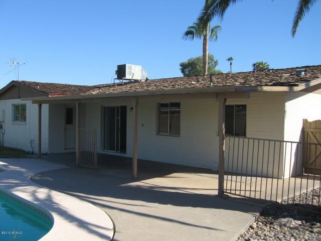 Building Photo - Tempe 4 Bed/ 2 Bath Single Story with Pool and Full Pool Service