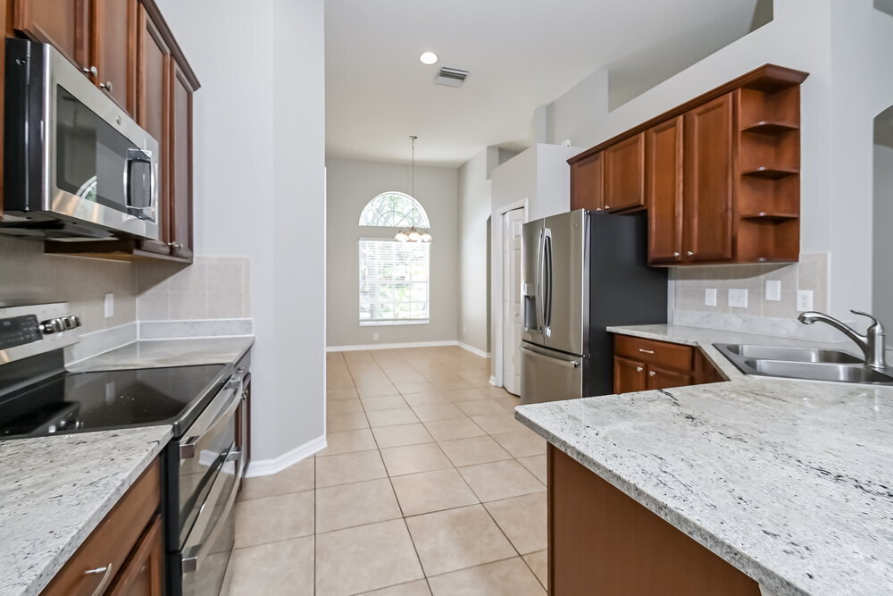 Building Photo - 9411 Laurel Ledge Dr