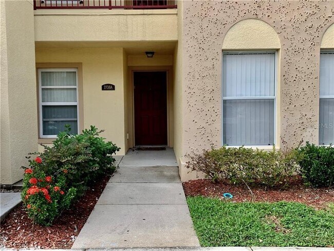 Building Photo - 2738 Club Cortile Cir