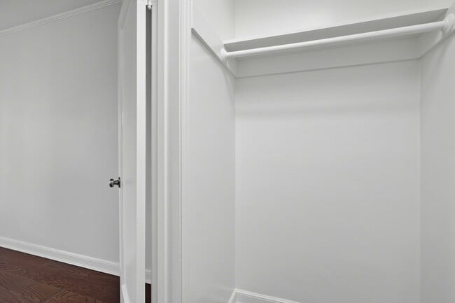 Building Photo - 4439 Kirkham St