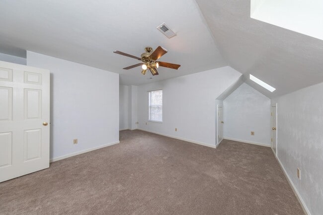 Building Photo - 308 Ferguson Bend