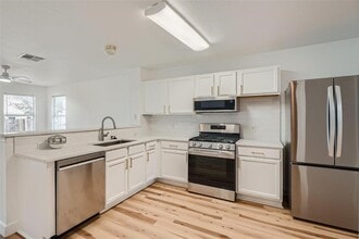 Building Photo - 328 Prairie Verbena Dr