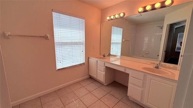 Building Photo - 2529 Galliano Cir