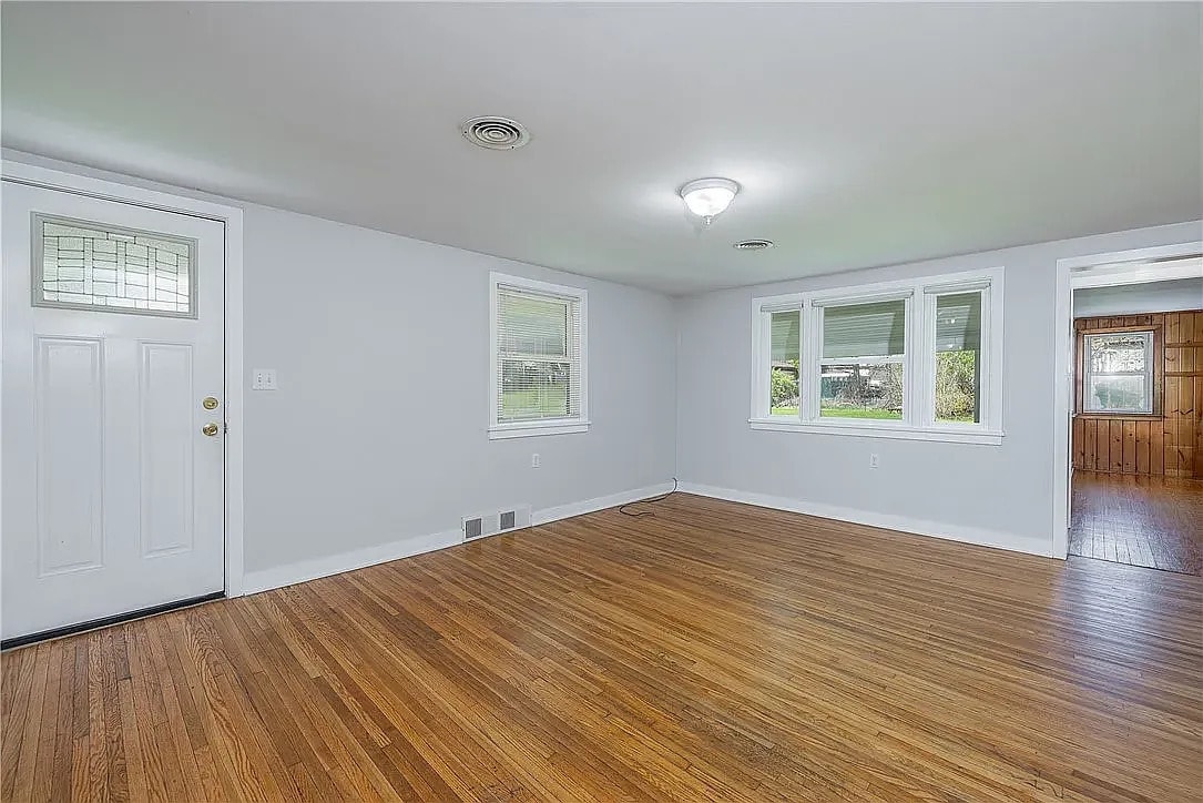 Building Photo - 46 Kircher Park