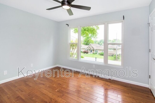 Building Photo - 840 Valentine View